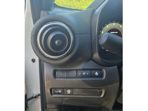 thumb-undefined