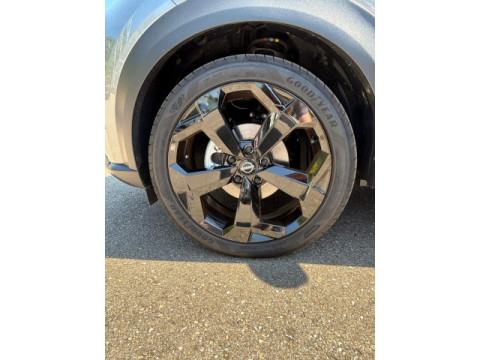 thumb-undefined
