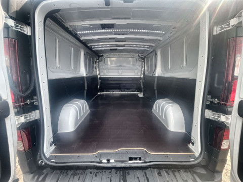 Ansicht 10 - Neuwagen Fahrzeug, Modell Primastar der Marke Nissan von Verkäufer Mattern GmbH