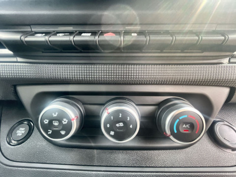 Ansicht 14 - Neuwagen Fahrzeug, Modell Primastar der Marke Nissan von Verkäufer Mattern GmbH