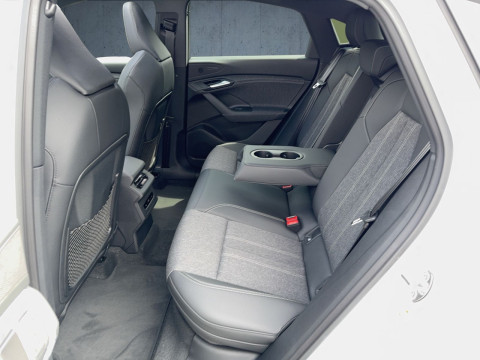 Audi - Q6 Sportback e-tron