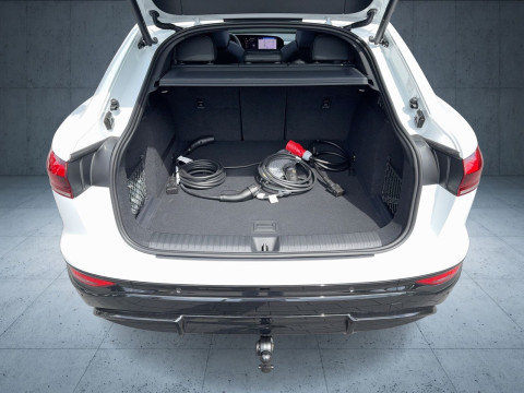 Audi - Q6 Sportback e-tron