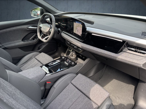 Audi - Q6 Sportback e-tron