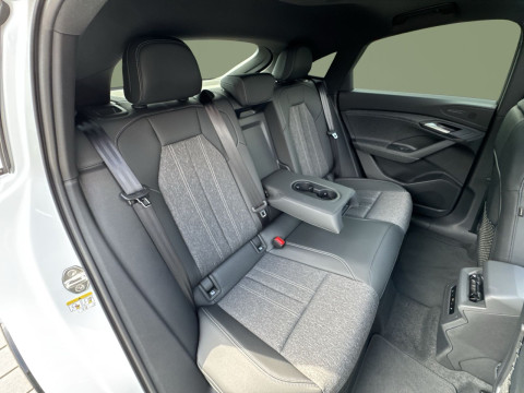 Audi - Q6 Sportback e-tron