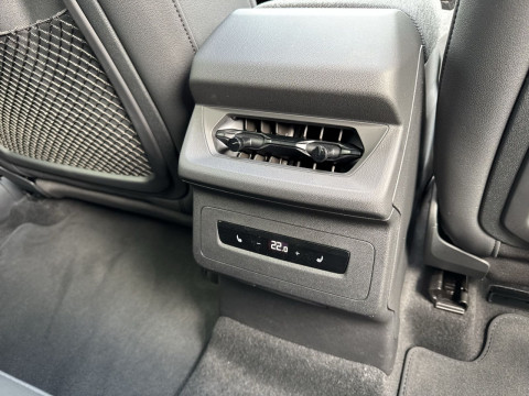 Audi - Q6 Sportback e-tron