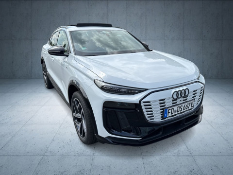 Audi - Q6 Sportback e-tron