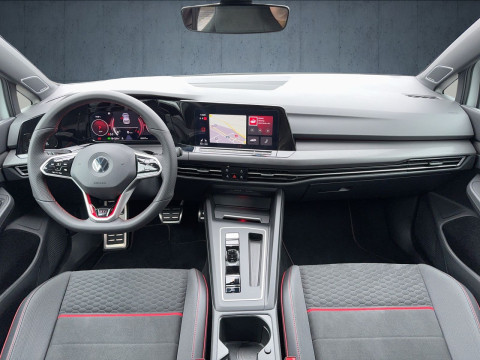 Volkswagen - Golf GTI