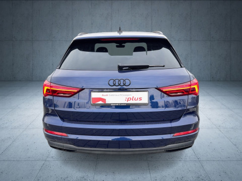 Audi Q3 - Q3 advanced 35 TFSI S tr S line/AHK/LED/Nav/Kam/Assist