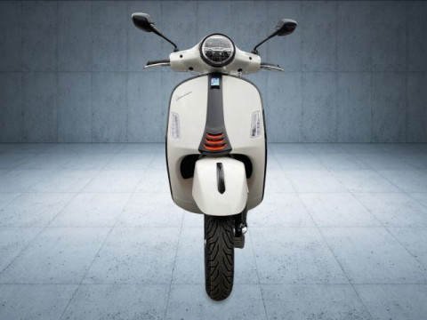 Vespa - GTS