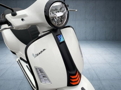 Vespa - GTS