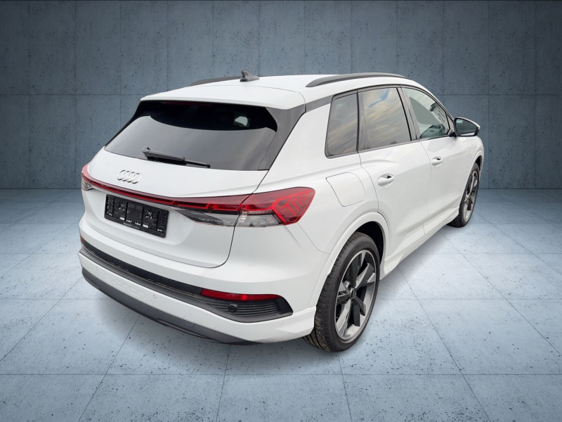 Audi - Q4 e-tron