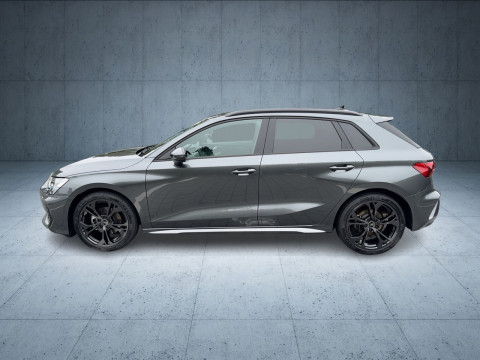 Audi A3 Sportback - A3 Sportback S line 35 TFSI LED/Nav/18"/Busienss/Assist