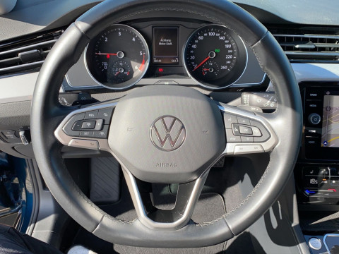 Volkswagen - Passat Variant