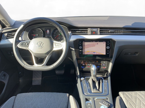 Volkswagen - Passat Variant