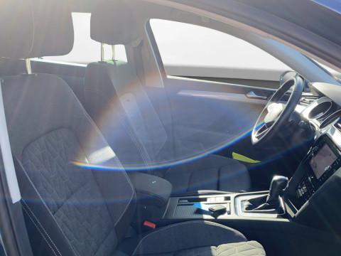 Volkswagen - Passat Variant