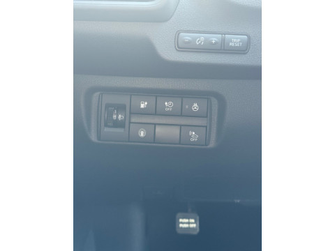 thumb-undefined