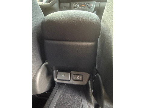 thumb-undefined