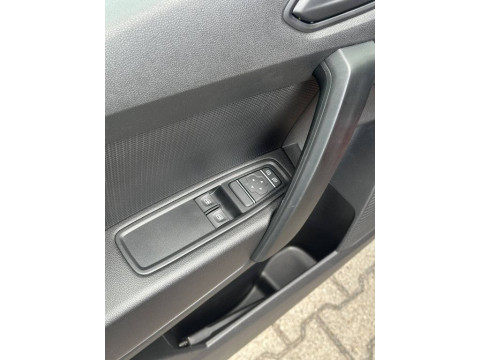 thumb-undefined