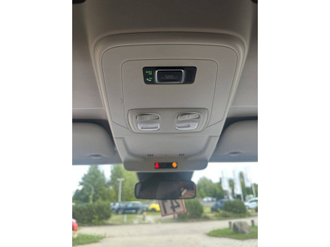 thumb-undefined