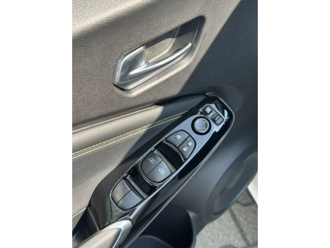 thumb-undefined