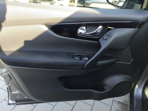 Ansicht 12 - Gebrauchtwagen Fahrzeug, Modell Qashqai der Marke Nissan von Verkäufer Autozentrum Walter GmbH & Co. KG