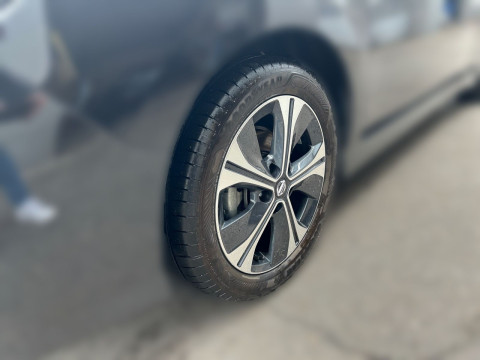 thumb-undefined