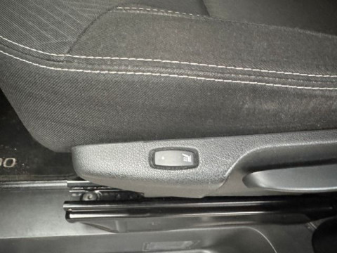 Ansicht 18 - Gebrauchtwagen Fahrzeug, Modell NV300 der Marke Nissan von Verkäufer Autohaus Sens GmbH