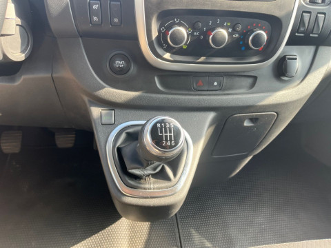 Ansicht 13 - Gebrauchtwagen Fahrzeug, Modell NV300 der Marke Nissan von Verkäufer Autohaus Junghans & Kunz GmbH