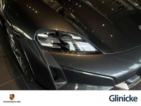 Porsche Taycan - Taycan Turbo S Cross Turismo Nachtsichtassistent