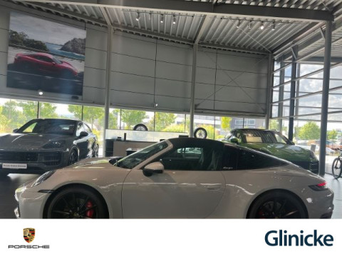 Porsche 992 - 992 911 Targa 4S BOSE Liftsystem-VA Sportabgas