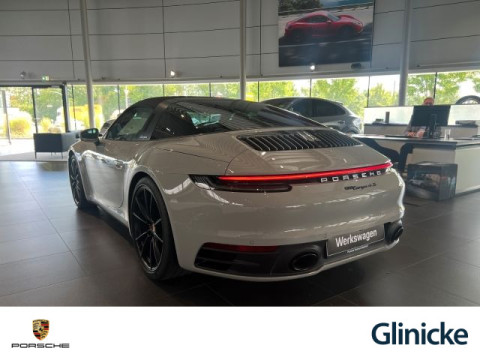 Porsche 992 - 992 911 Targa 4S BOSE Liftsystem-VA Sportabgas