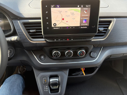 Ansicht 10 - Gebrauchtwagen Fahrzeug, Modell Primastar der Marke Nissan von Verkäufer Auto-Center Grimmen GmbH & Co., HanseAuto KG