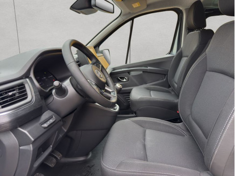 Ansicht 7 - Gebrauchtwagen Fahrzeug, Modell Primastar der Marke Nissan von Verkäufer Autohaus Hessengarage GmbH