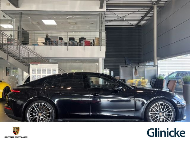 Porsche - Panamera