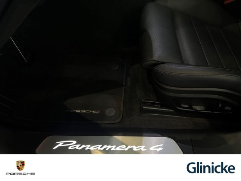 Porsche - Panamera