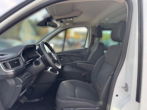Ansicht 7 - Gebrauchtwagen Fahrzeug, Modell Primastar der Marke Nissan von Verkäufer Autohaus Dambach GmbH
