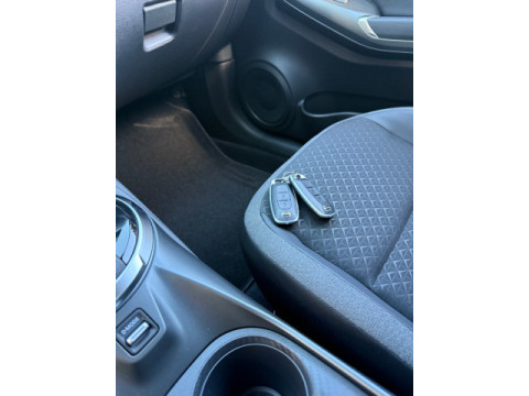 thumb-undefined