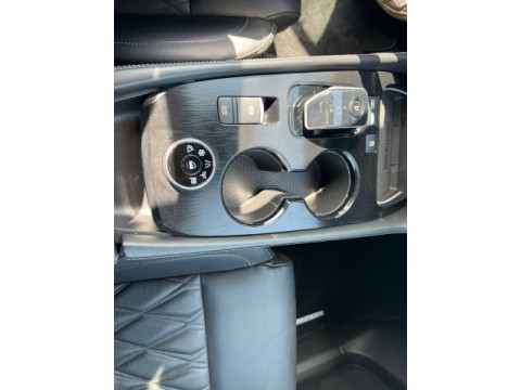 thumb-undefined
