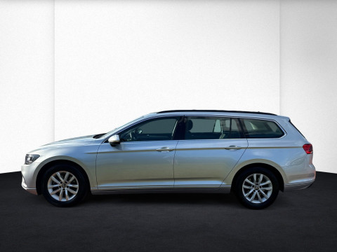 Volkswagen - Passat Variant