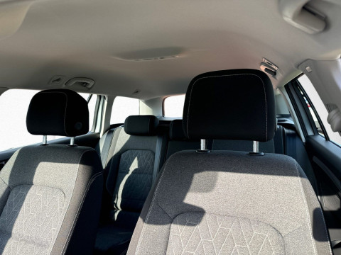 Volkswagen - Passat Variant