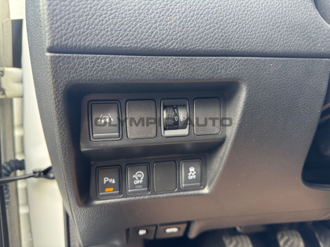 thumb-undefined