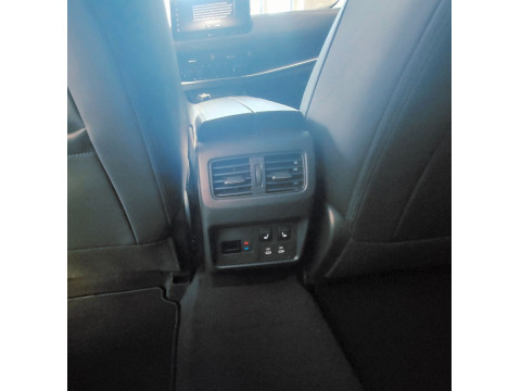 thumb-undefined