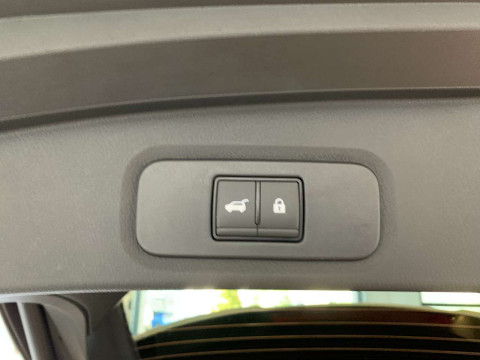 thumb-undefined