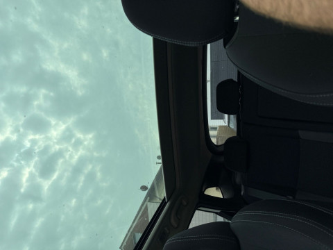 thumb-undefined