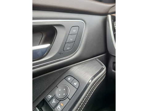thumb-undefined