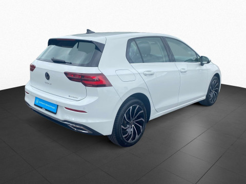 Volkswagen Golf - Golf VIII 1.4 eHybrid Style Navi Matrix-LED Sitzh