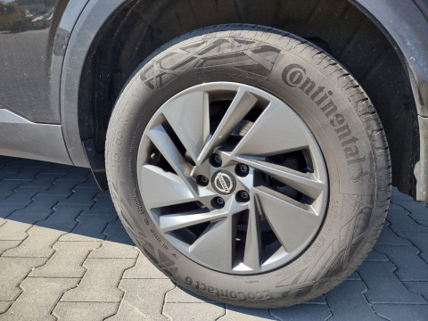 thumb-undefined