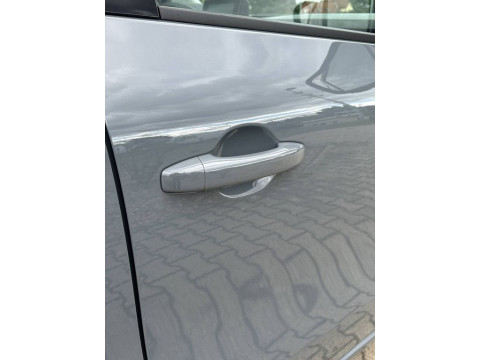thumb-undefined