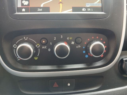 Ansicht 21 - Gebrauchtwagen Fahrzeug, Modell NV300 der Marke Nissan von Verkäufer Auto Backes GmbH