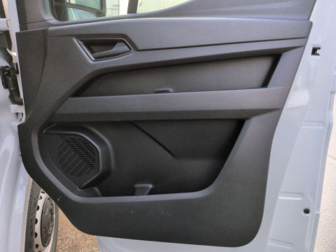 Ansicht 14 - Neuwagen Fahrzeug, Modell Interstar der Marke Nissan von Verkäufer Auto Lutz GmbH